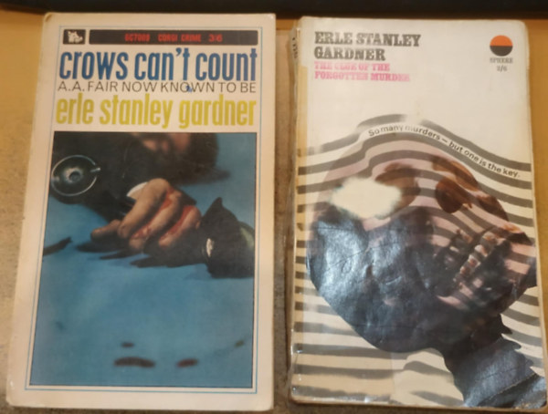 Erle Stanley  Gardner: 2 db Erle Stanley Gardner krimi: Crows Can't Count + The Clue of the Forgotten Murder antikvár