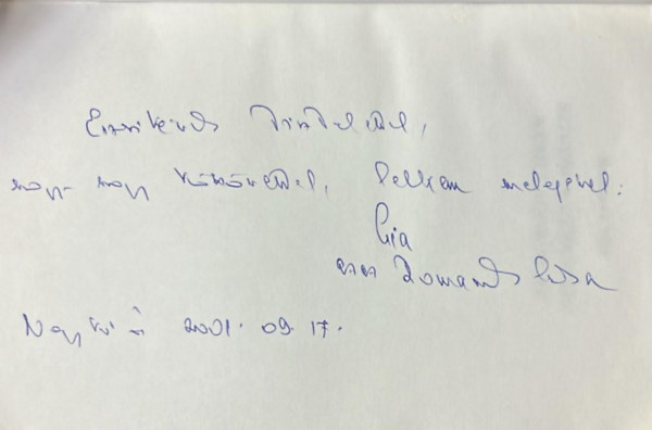 Romanek Inka: Szívtől a keresztig a csillagokon át  Dedikált!! - Dedikált antikvár