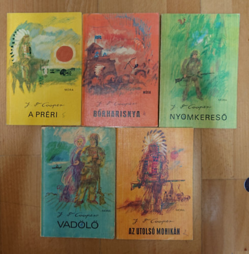 J.F. Cooper: 5 klasszikus Cooper-regény: Nyomkereső, Bőrharisnya, A préri, Az utolsó mohikán, Vadölő antikvár