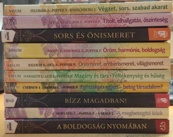 Dr. Szondy Máté, Popper Péter, Bagdy Emőke, Feldmár András, Csernus Imre, Lux Elvira, ...és még sokan mások: 10 db Mesterkurzus: A boldogság nyomában; A megbetegítő lélek; Bízz magadban!; Egészséges egyén - beteg társadalom?; Magány és társ/Féltékenység és hűség; Önismeret, emberismeret, világismeret; Öröm, harmónia boldogság; Sors és önismeret antikvár