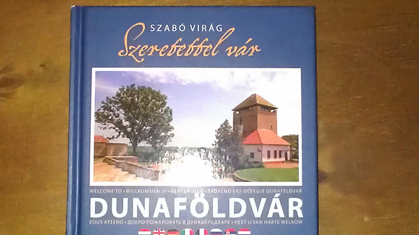 Szabó Virág: Szeretettel vár Dunaföldvár antikvár