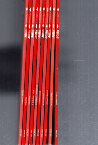 Jessica Steele, Carole Mortimer, Penny Jordan, Alison Fraser, Több szerző: Júlia 321-330. számig: Nebáncsvirág - Kacsavadász - Ne hagyj árván! - Szívberendező - Ikerbánat-ikeröröm - A gyűlölet vége - Tavirózsa - Bábjáték - Aranyló hajnal - A pilótalány antikvár