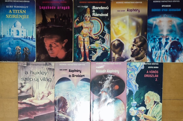 Steven Spielberg, Kurt Vonnegut, Isaac Asimov, Aldous Huxley, A.C. Clarke: 9db sci-fi - Steven Spielberg-Harmadik típusú találkozások, K. Vonnegut-A titán szirénjei, Asimov-Alapítvány, Alapítvány és Birodalom, Második Alapítvány, Huxley-Szép új világ, Clarke-Randevú a rámával, Szepes Mária-A vörös oroszlán II., Lopakodó árnyak antikvár