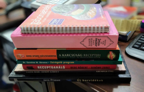 Lajos Mari- Hemző Károly, Bede Róbert, Magyar Elek: 7 db szakácskönyv KÖNYVMENTŐ AJÁNLAT: Új borvidékek / Kalifornia, Ausztrália... + 99 krumplis étel + Receptdaráló + Zsírégető program + A karcsúság receptjei + Az Ínyesmester szakácskönyve + Gabonaétele/ A Nap ajándékai antikvár