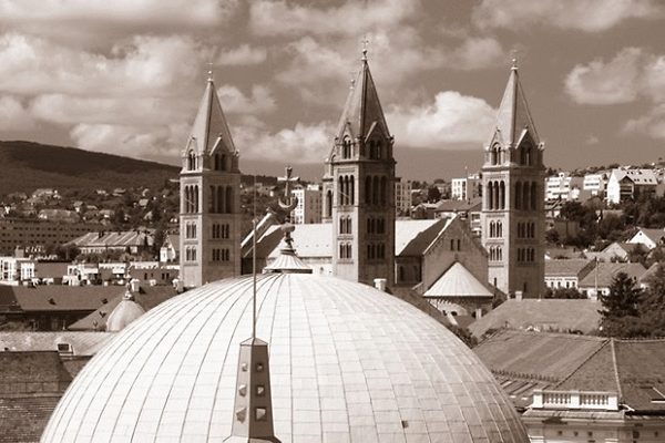 Kalmár Lajos; Sz. Koncz István: Pécs Andante antikvár