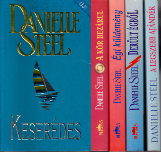 Danille Steel: 10 db D.Steel könyv: Titkok + Szenvedély + Szerelmes nyárutó + Öt nap Párizsban + Derült égből + A legszebb ajándék + A kör bezárul + Égi küldemény + Keserédes + Várnak rád a hegyek antikvár