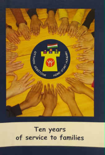 Zsuzsa Herczeg: Ten years of service families antikvár