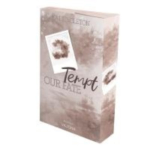 Singleton, Kat: Tempt Our Fate idegen