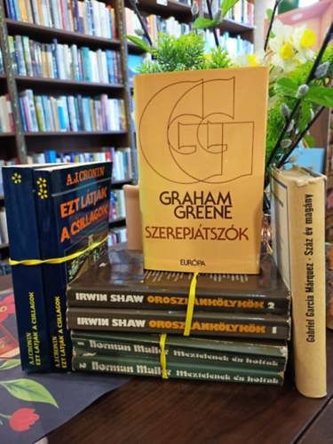 Graham Greene, Irwin Shaw, Norman Mailer, A. J. Cronin: Világirodalom könyvcsomag 5 darabos KÖNYVMENTŐ AJÁNLAT: Szerepjátszók, Oroszlánkölykök I-II., Meztelenek és holtak 2., Ezt látják a csillagok I-II. antikvár