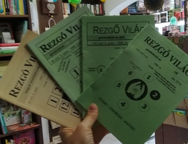 4 db Rezgő Világ (magyar pszichotronikai folyóirat): 1995 június+ 1998. június+ 1999. VIII./3.+ 1999. VIII./2. antikvár
