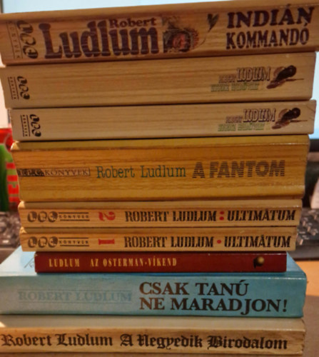 Robert Ludlum: 7 db Robert Ludlum könyvek. antikvár