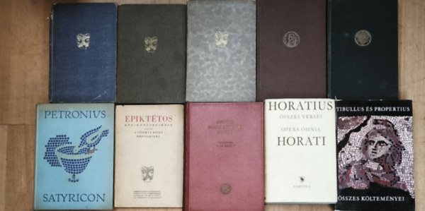 Ovidius Naso, Kallimachos, Homéros, Epiktétos, Horatius, Tibullus és Propertius, Petronius: 10db klasszikus, ókori irodalmi mű - P. Ovidius Naso szerelmei, Kallimachos himnuszai, Latin költők, Homérosi himnuszok, Horatius művei, Epiktétos kézikönyvecskéje, stb. (többi cím a leírásban) antikvár