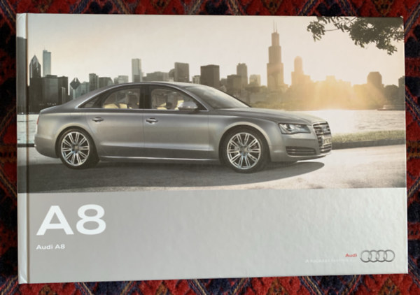 Az új Audi A8 - A fejlődés művészete -  A haladás technikája antikvár