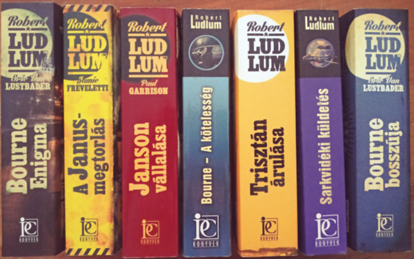 Robert Ludlum, Eric Van Lustbader, Paul Garrison, James H. Cobb, Jamie Freveletti: Robert Ludlum műveiből (7db): Bourne bosszúja + Janson vállalása + Bourne-A kötelesség + Sarkvidéki küldetés + Bourne-Enigma + Trisztán árulása + A Janus-megtorlás könyv