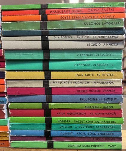 Le Clézio, Katajev, Oates, Dürrenmatt, Singer, Bernard Malamud, Jorge Semprún, Bradbury, Mauriac: 61 db Modern Könyvtár könyv antikvár
