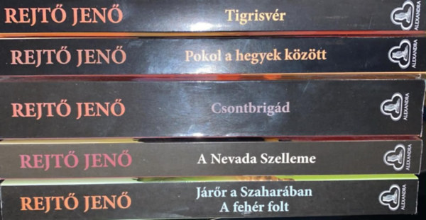 Rejtő Jenő (P.Howard): 5 db Rejtő Jenő könyv (Alexandra kiadás): Tigrisvér +Pokol a hegyek között + Csontbrigád +A Nevada szelleme +Járőr a Szaharában / A fehér folt antikvár