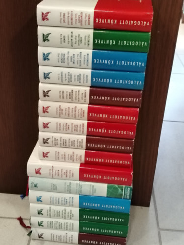 Harlan Coben, Brown Sandra, Nicholas Evans, Lee Child, Mary Higgins Clark, Nora Roberts, Dan Brown: KÖNYVMENTŐ AJÁNLAT , 15 db. Reader's Digest válogatás antikvár