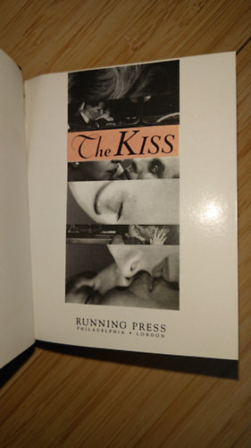 The Kiss antikvár