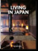 Kerr, Alex - Sokol, Kathy Arlyn: Living in Japan. 40th Ed. idegen